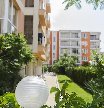 Darius Hstl Słoneczny Brzeg