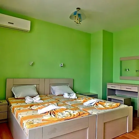 Hotel Darius Hstl