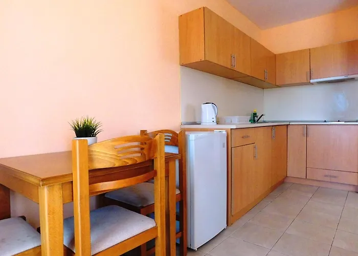 Darius Hstl Hotel Slantschew brjag