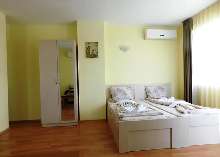 Darius Hstl Hotell Slăntjev Brjag